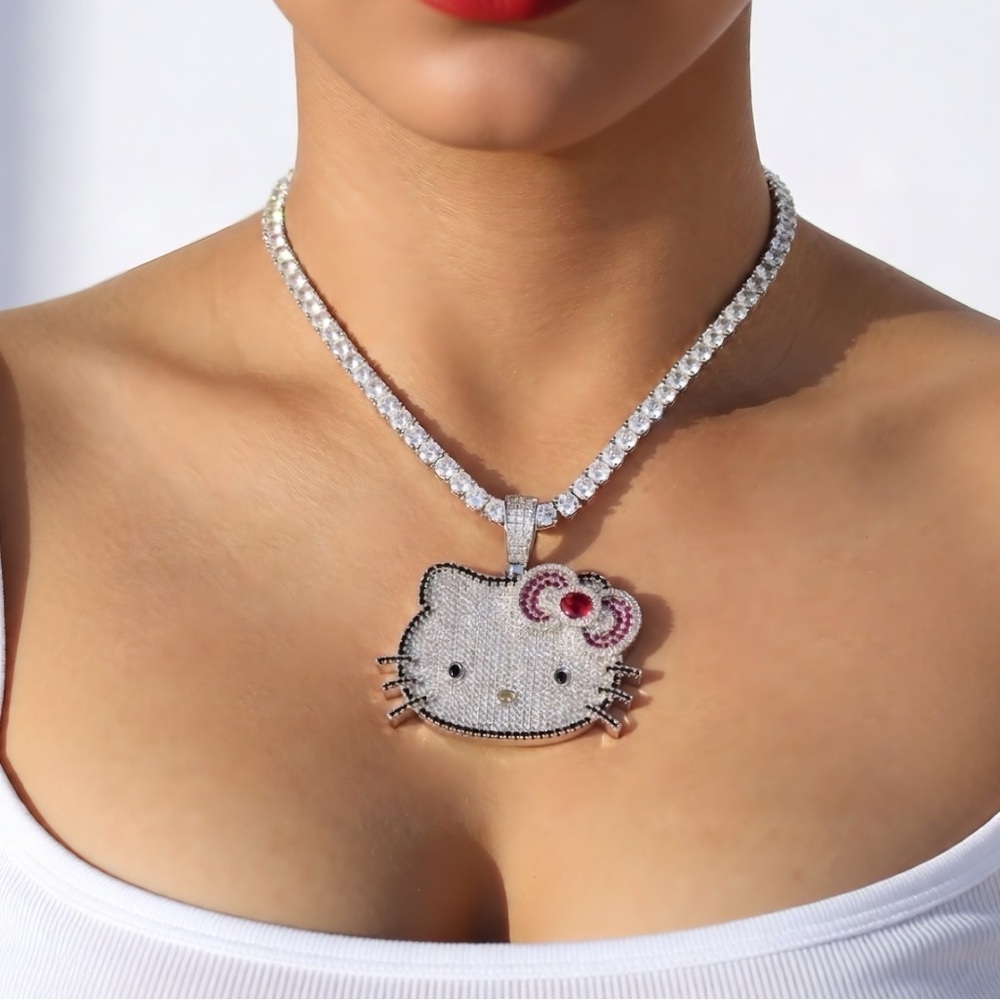 Hello Kitty Silver and Pink Pendant Necklace 16inch